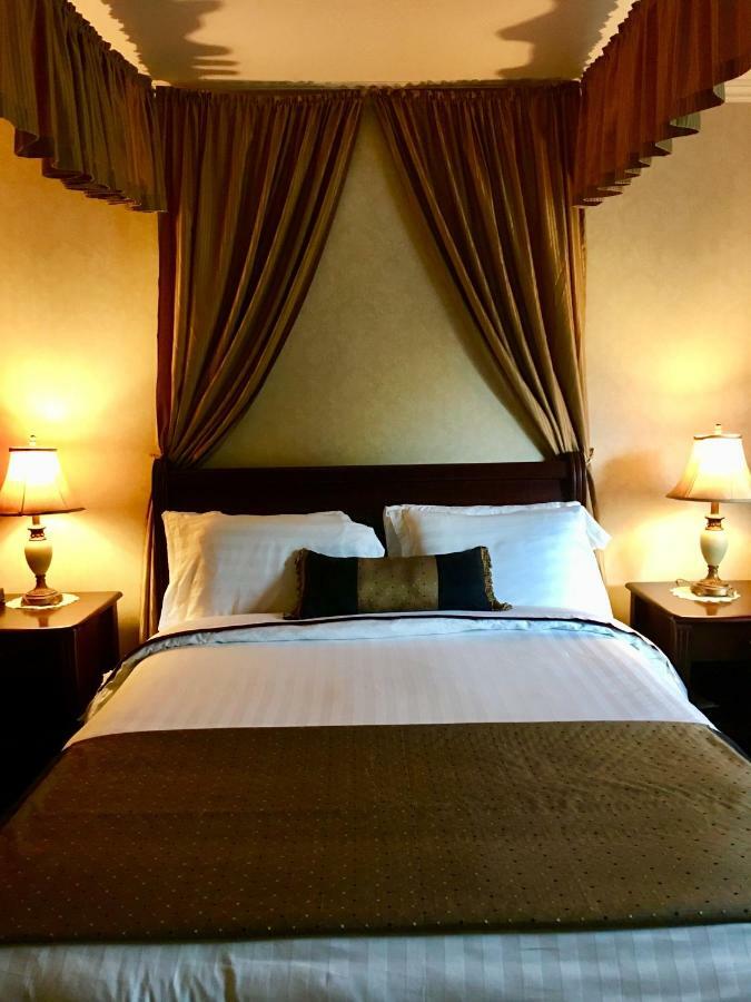 Auberge Du Manoir Dauth Sainte-Anne-de-la-Perade ภายนอก รูปภาพ